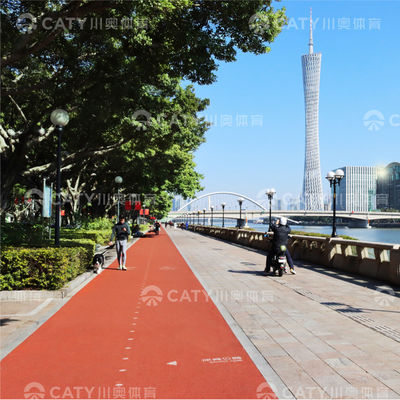 Les usines d'installation de pistes de course en Chine fabriquent des revêtements de sol en caoutchouc pour toutes les saisons