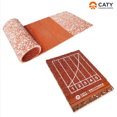 Installation rapide d'une piste d'athlétisme semi-préfabriquée, surface multisports à faible entretien