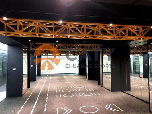 Tapis en caoutchouc polyvalent pour le sport, le fitness et les espaces publics. Une solution stable pour les applications européennes